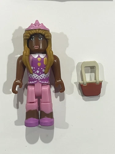 Roblox Series 8 Celebrity Series Princess Alexis Figure [NO CODE / FIGURE ONLY]