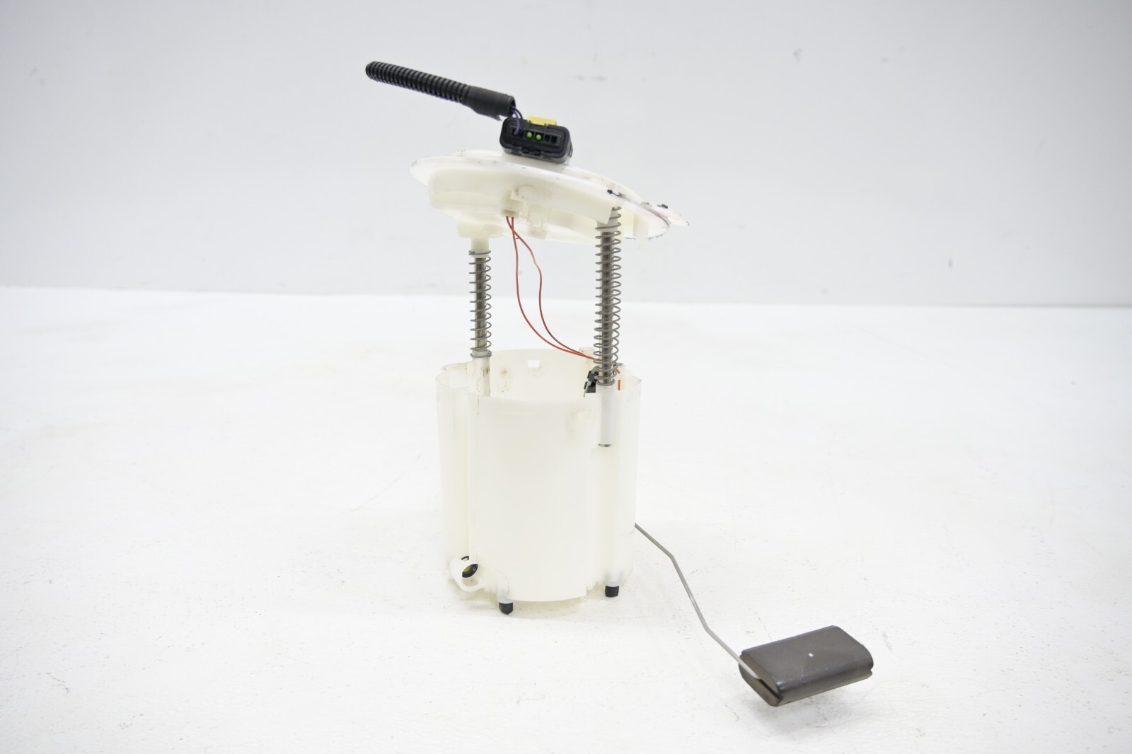 ⭐ 14-20 Maserati Ghibli Quatt Rear Right Side Fuel Tank Pump Sender Unit Oem