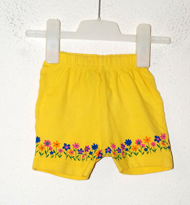 gelbe Shorts Gr.86 dopodopo