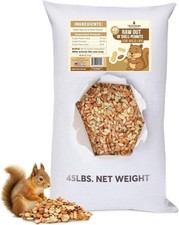 Trailmark Naturals - Raw Shelled Peanuts For Squirrels, Birds and Wildlife