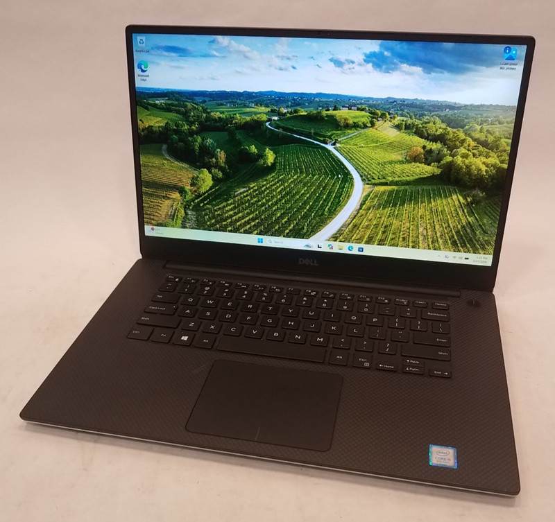 Dell Precision 5540, 15.6", i5-9400H@2.5GHz, 16GB, 512GB NVMe, Windows 11, No AC