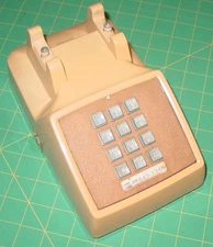 Vintage Western Electric BELL SYSTEM 2500DM Push Button Phone Base Parts USA