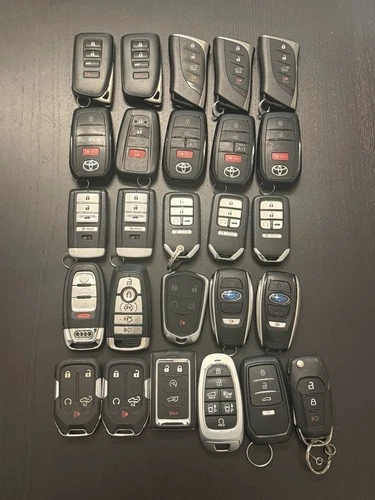 Lot Of 25 Smart Key, Remote Fob Keys - Lexus, Toyota, Acura, Honda, Subary video thumbnail