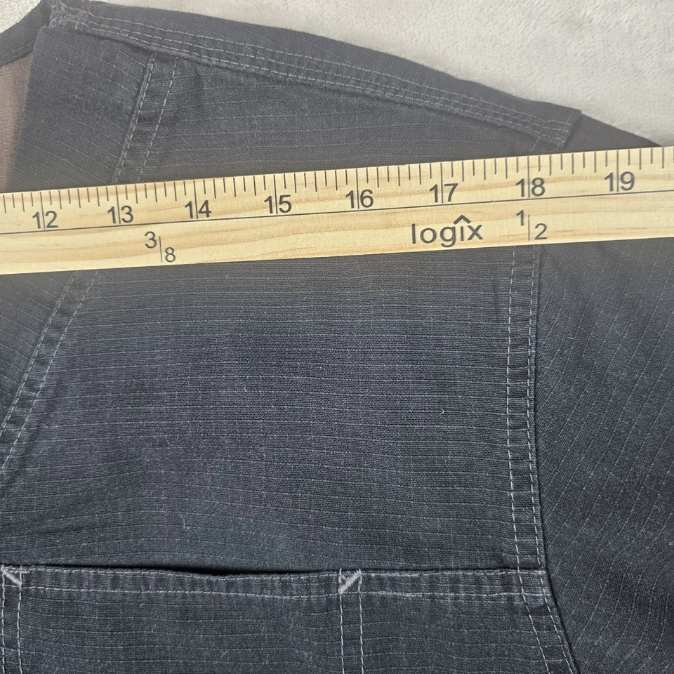 Carhartt Scrub Top Women M Black Pockets Geometric Pattern - Image 2 of 4