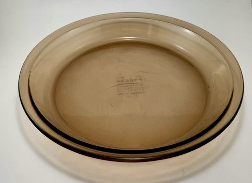 PYREX 209 Vintage Amber Brown Clear Glass Pie Plate Dish 9 inch - No Lid - Picture 11 of 17