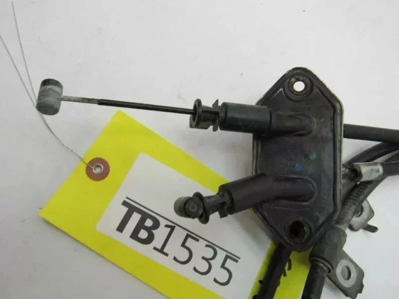 Cable de freno de estacionamiento FUSION 2010 2012 Ford cable de liberación de estacionamiento de emergencia OEM Foto 3 de 4