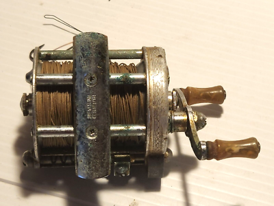 Ancien moulinet pêche poisson Pflueger Trade Nobby Mark N° 1963 vintage
