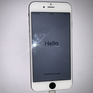 Apple iPhone 7 - 32GB - silber (BESCHREIBUNG LESEN)