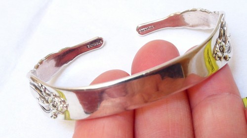 Vintage International Sterling Silver Bangle Bracelet, 20 grams total