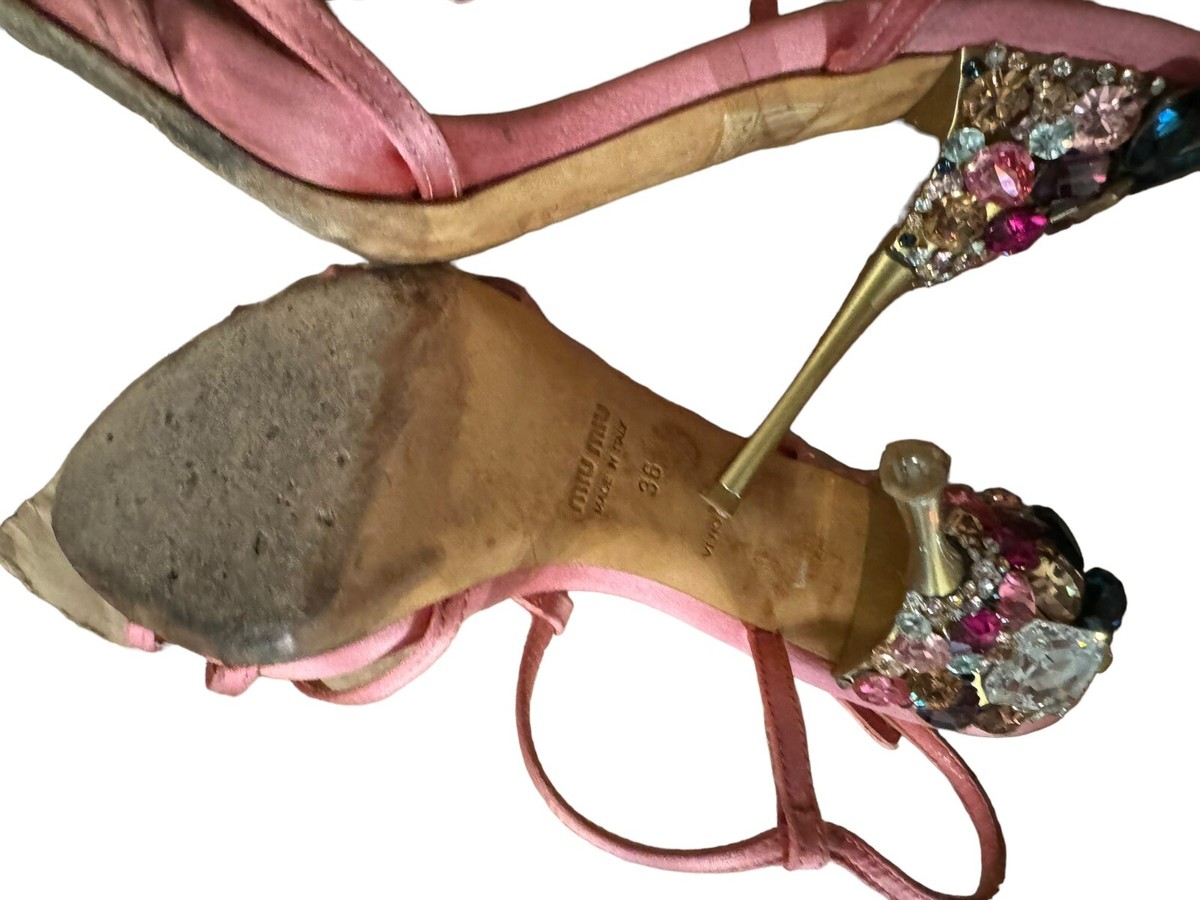 ra\" chel chel 　　miumiu 宝石ヒールパンプス MIU MIU Woman's Pink Jewel Crystal Crusted Strappy Sandals