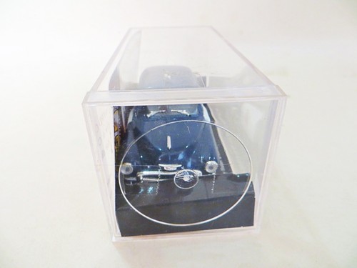 SOLIDO '1950 CHEVROLET NYPD POLICE CAR' 'A VIEW OF THE WORLD' BOXED. RARE. - Picture 7 of 9