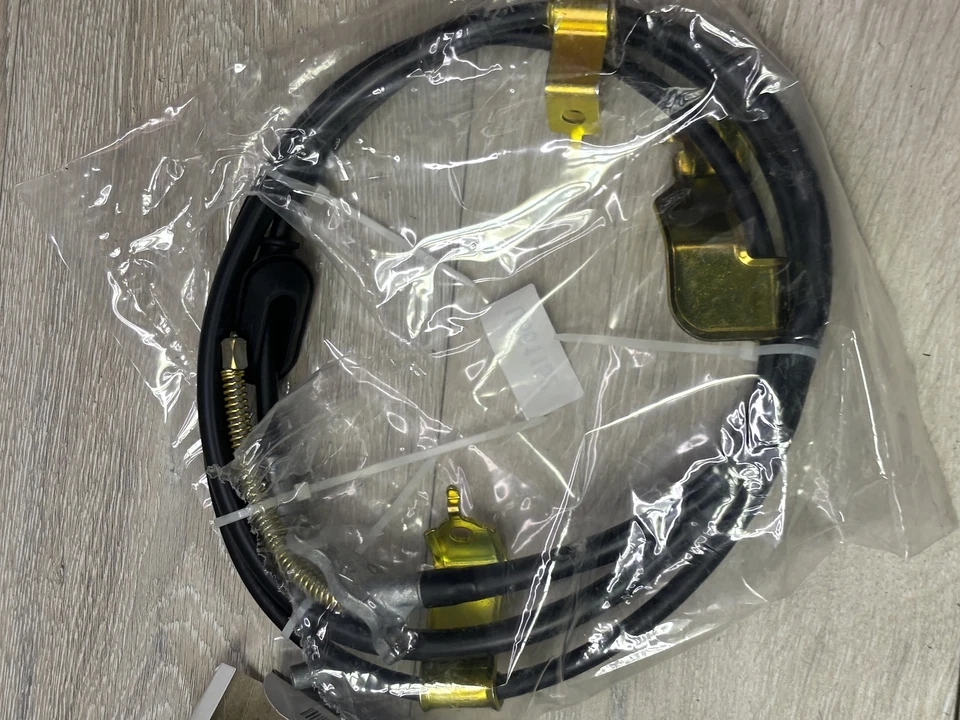 Parking Brake Cable fits 2002-2004 Honda CR-V DORMAN - FIRST STOP C661152 - Image 3 of 3