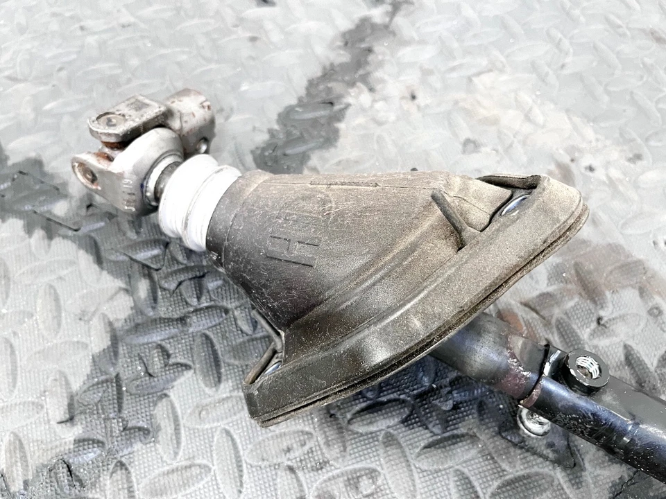 20-21 GMC SIERRA 2500 3500 HD INTERMEDIATE STEERING COLUMN SHAFT OEM - Image 3 of 3