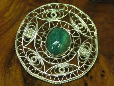 925 Sterling Silver Brooch with Green Turquoise Trim / Handmade / 3.6g