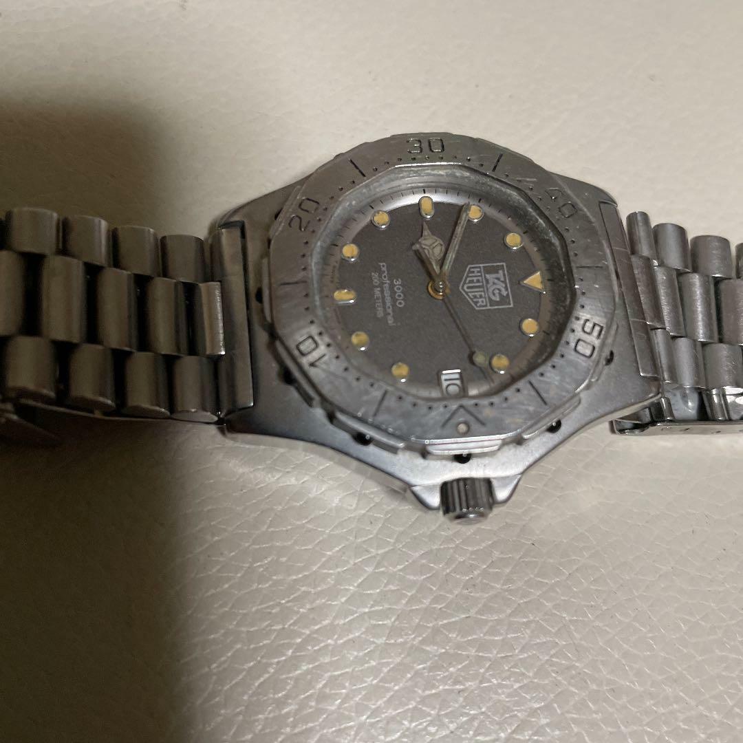 Tag Heuer 932.206 Water Resistant Stainless Steel Analog Wrist Watch