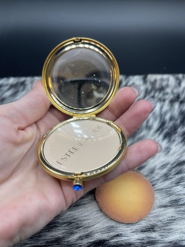 Polvere pressata lucida compatta angelo tono oro Estee Lauder vintage da collezione - Foto 15 di 24