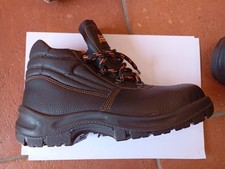 Scarpa Antinfortunistiche Panda modello Alfa mis. 40 nuove, vendo per inutilizzo