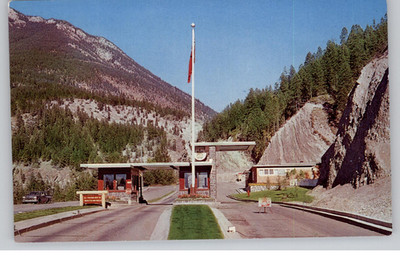 Entrance to Kootenay National Park British Columbia Postcard