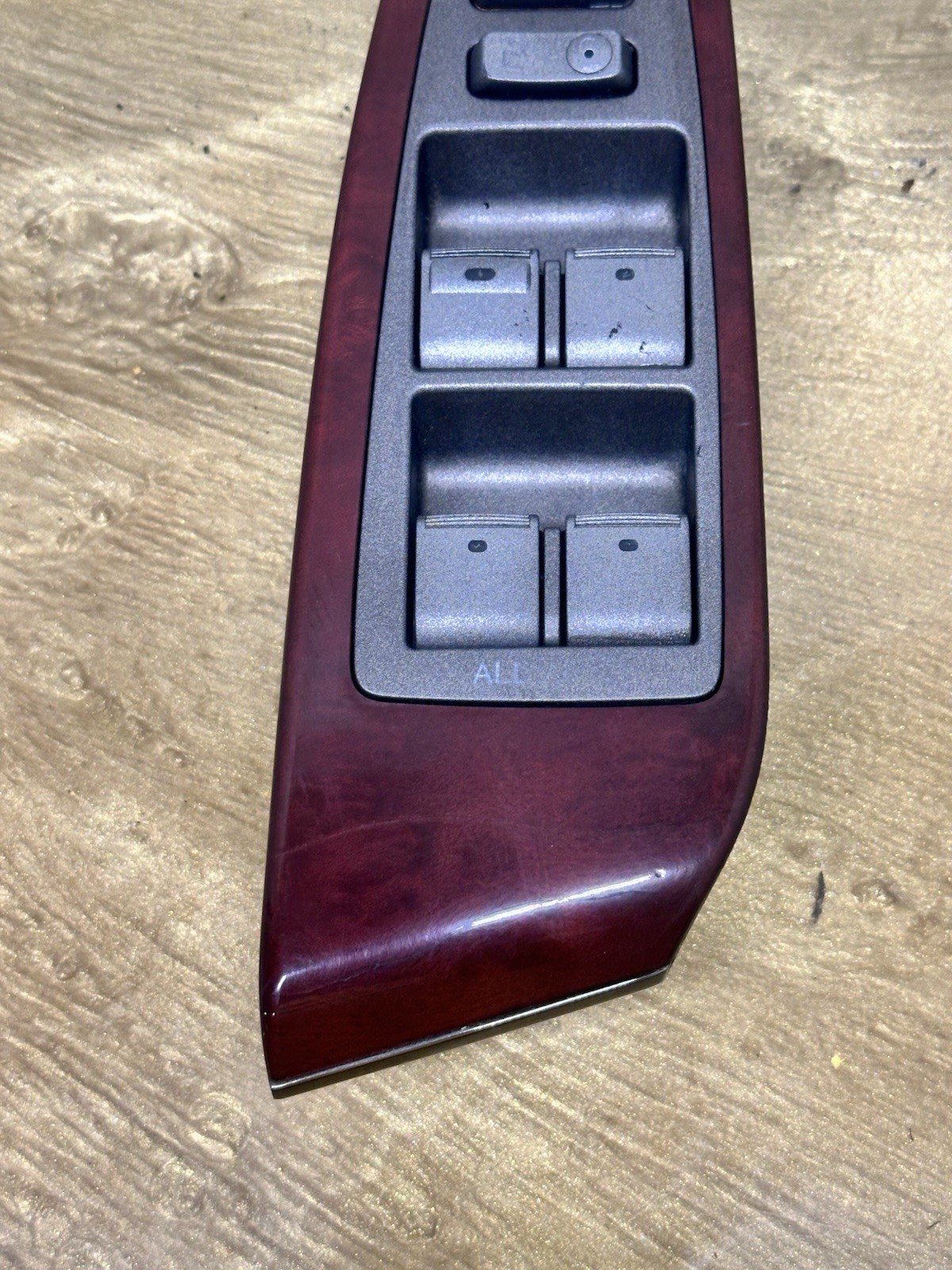 Picture 4 of 7