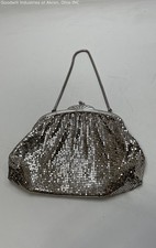Vintage Whiting Davis Silver Metal Mesh Kiss Lock Clutch Handbag