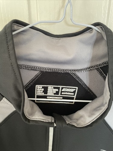NB Dry Running Long Sleeve Top With Reflective Trim In Black. Medium - Picture 3 of 8