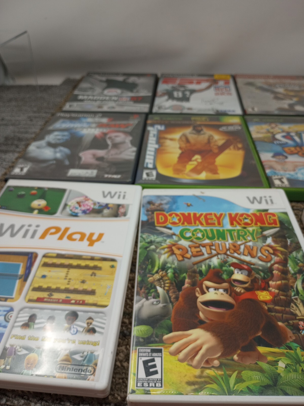 12 Game Cases Some With Manuals Lot Some PS2 XBOX Wii DS   *NO GAMES*