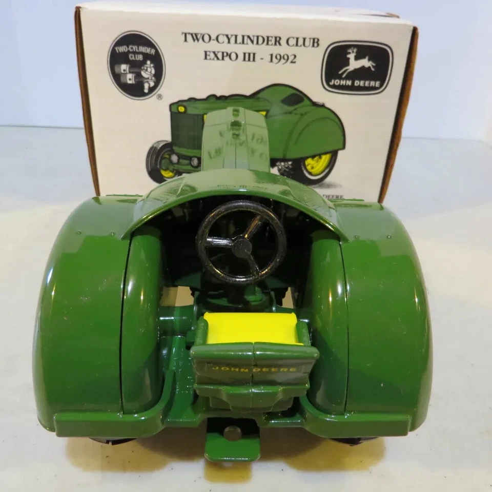 Ertl John Deere '57-"60 620 Orchard Tractor 2Cyl Club Ltd Ed 1/16 JD-567810YA-B2 - Image 2 of 4