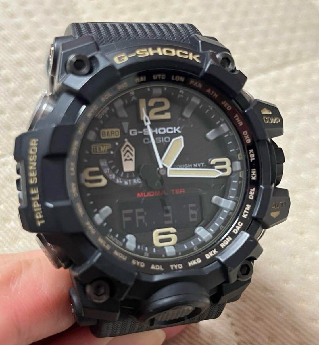 カシオ G-SHOCK GWG-1000 MUDMASTER 中古 カシオ Gショック G-SHOCK MASTER OF G MUDMASTER GWG-B1000
