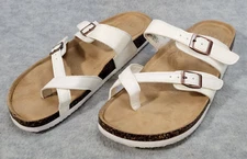 Time and Tru Flats Thong Sandals White Slip Ons WMTT40AM315 Womens Size 9