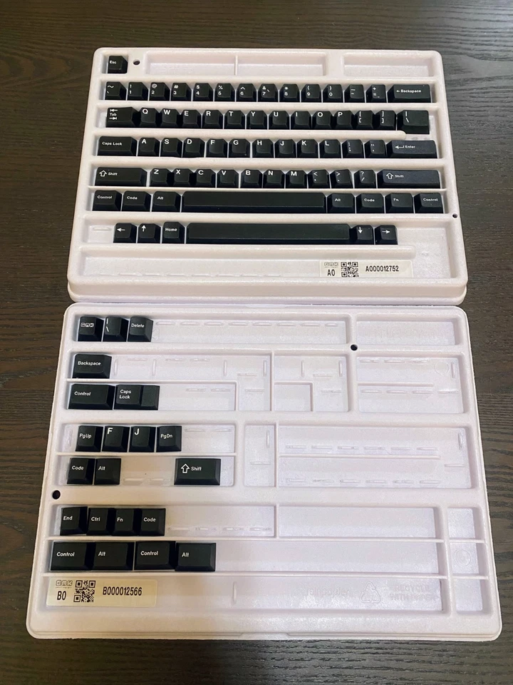 GMK CYL WoB (White-on-Black) Keycaps - 70% Base Set