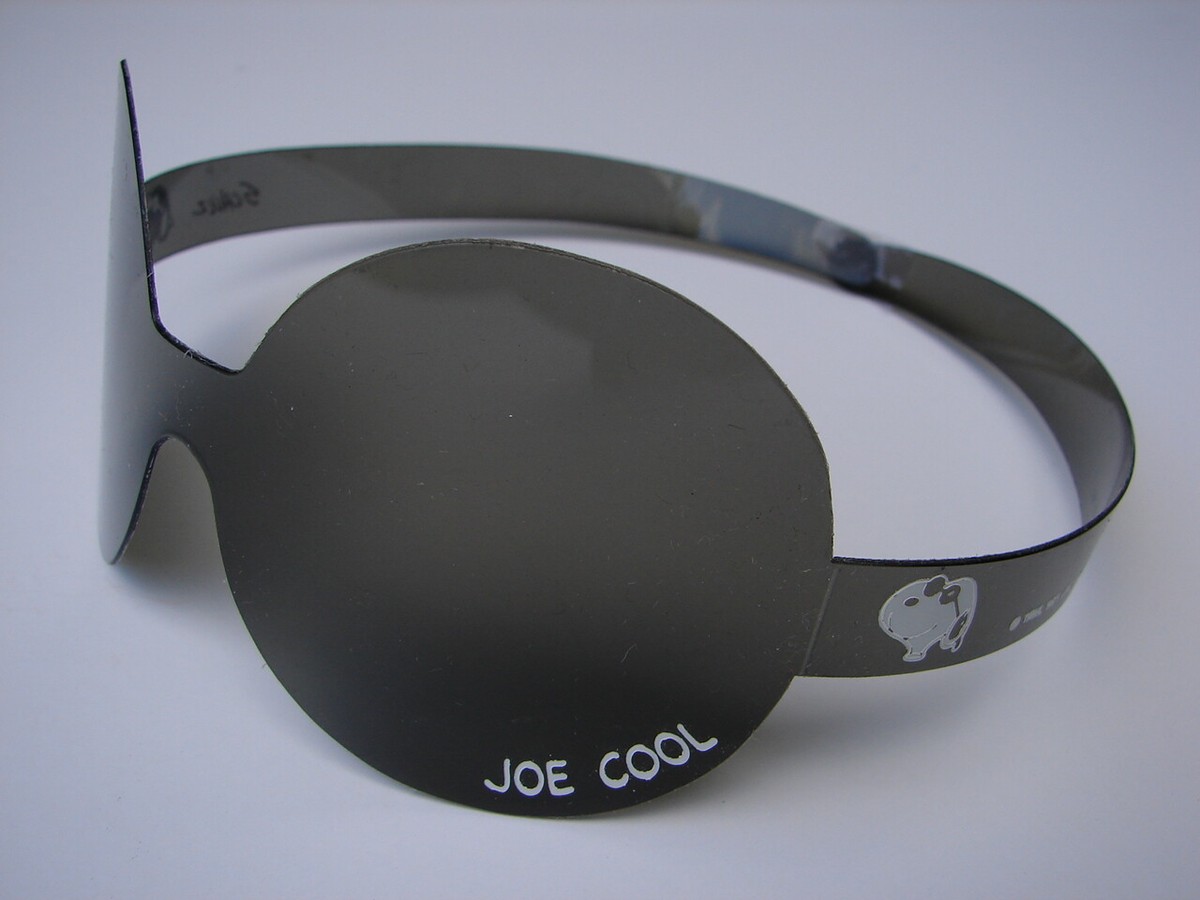 1980s Snoopy Woodstock Joe Cool Mini Promotional Glasses Stamped