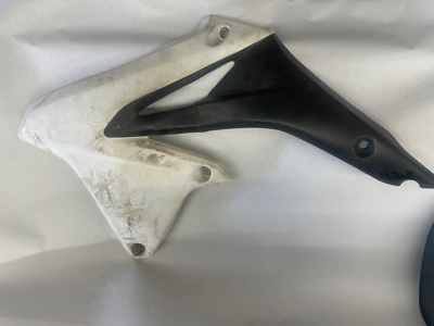 2008 SUZUKI RMZ450 RM-Z 450 LEFT RADIAOTR PLASTIC COVER | eBay