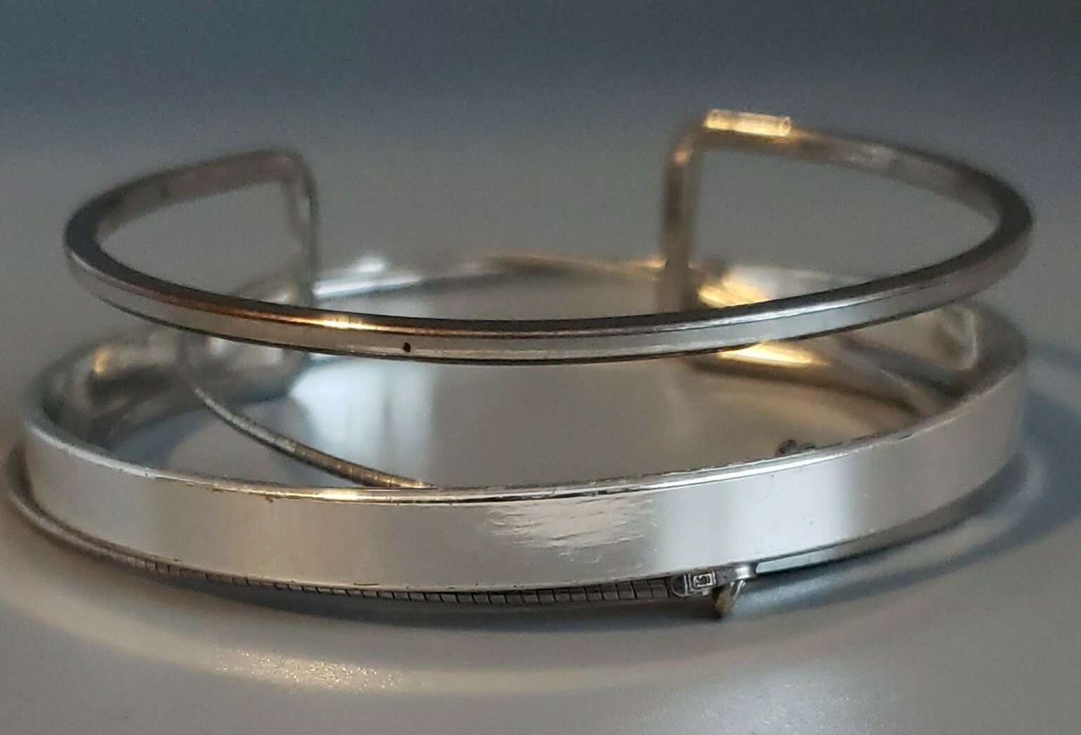 Lot 6 BRACELETS Bangles: Silver, Miscellaneous St… - image 3