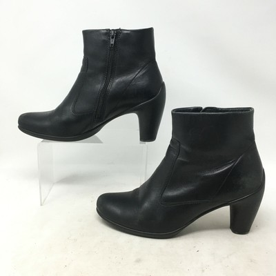 ecco heeled boots