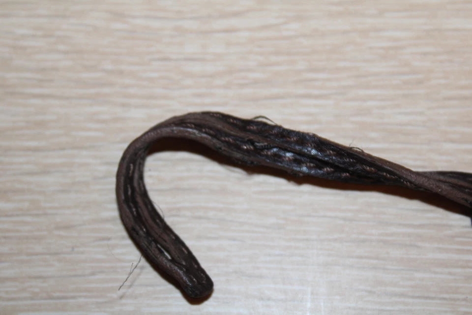 FOSSIL Dark Brown Leather Brown Thick Wood Round Key Replacement Hang Tag Charm - Image 2 of 4