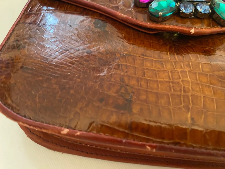Petit sac à main vintage en crocodile veritable les annes 1950 - Photo 4/4