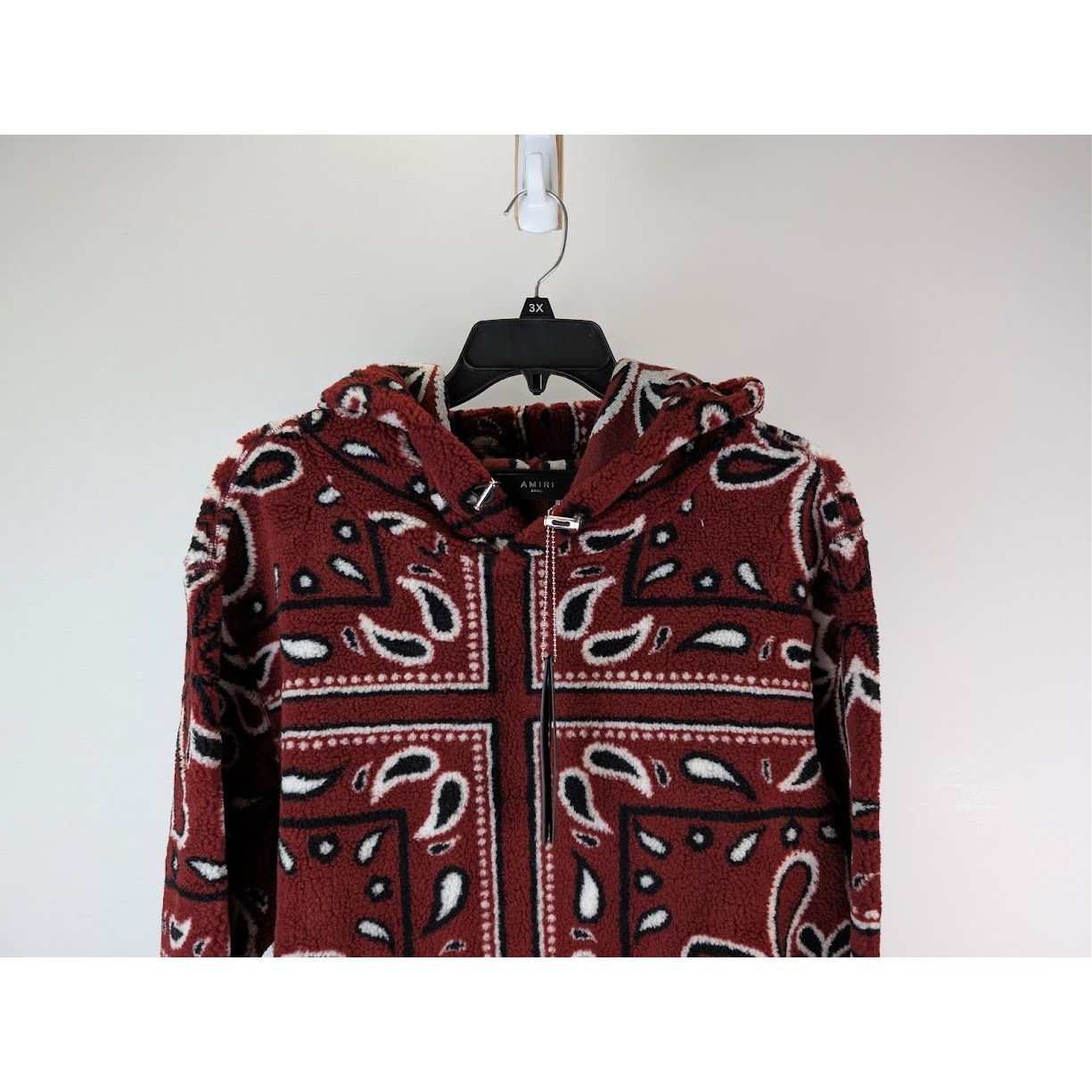 Amiri Printed Bandana Fleece Hoodie in Red/Black BNWT S image 3
