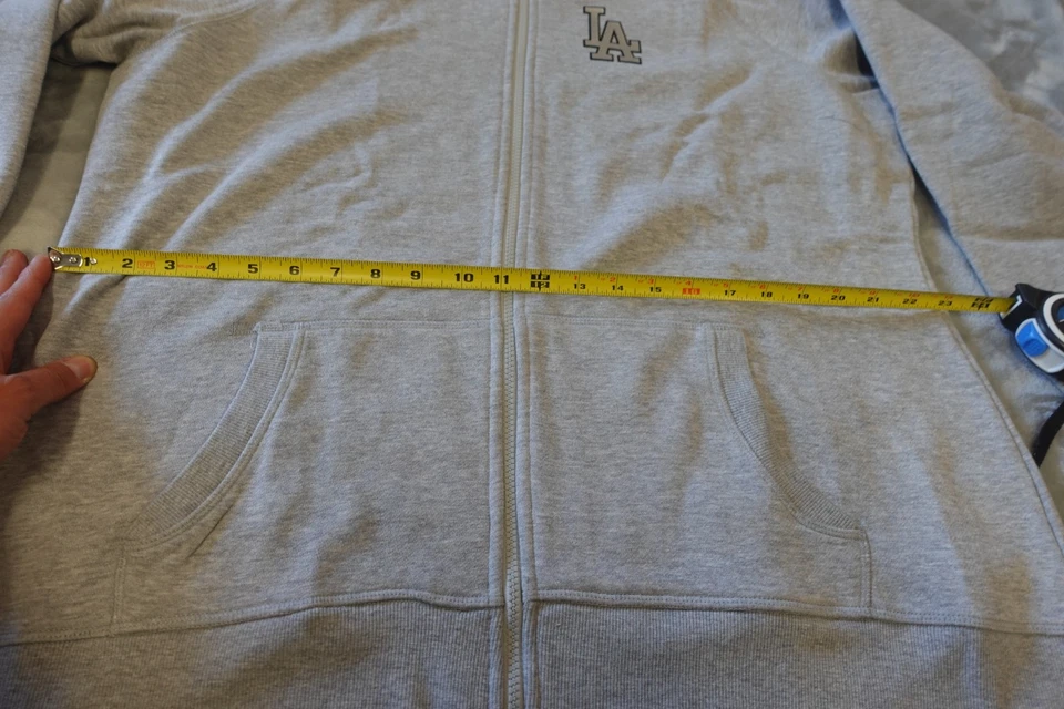 Antigua Women's Los Angeles Dodgers MLB Victory Full-Zip Hoodie Gray Color 2XL - Image 3 of 4