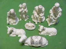 Lot of 8 Porcelain Nativity Figures.