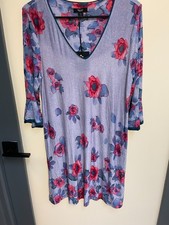 NWT Simply Vera Wang Lilac Floral Ladies 3/4 VNeck Tunic Dress Size M