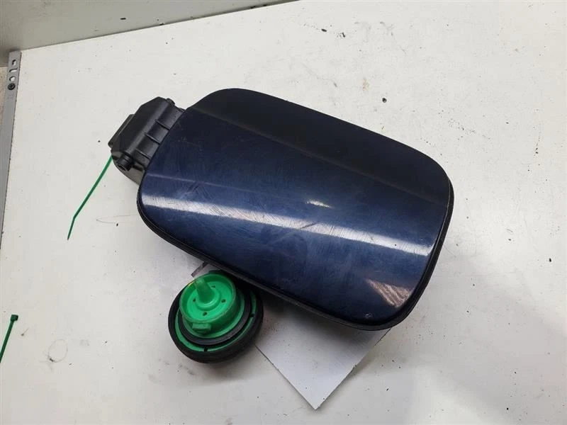 Audi A4 2010-2018, tapa combustible, 2,0 L, número de pieza: 8K0-201-550-N Foto 4 de 4