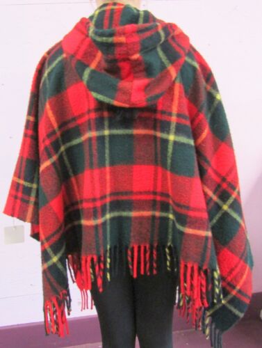 PONCHO COPERTA PLAID ROSSO VINTAGE FATTA A MANO - Foto 3 di 6