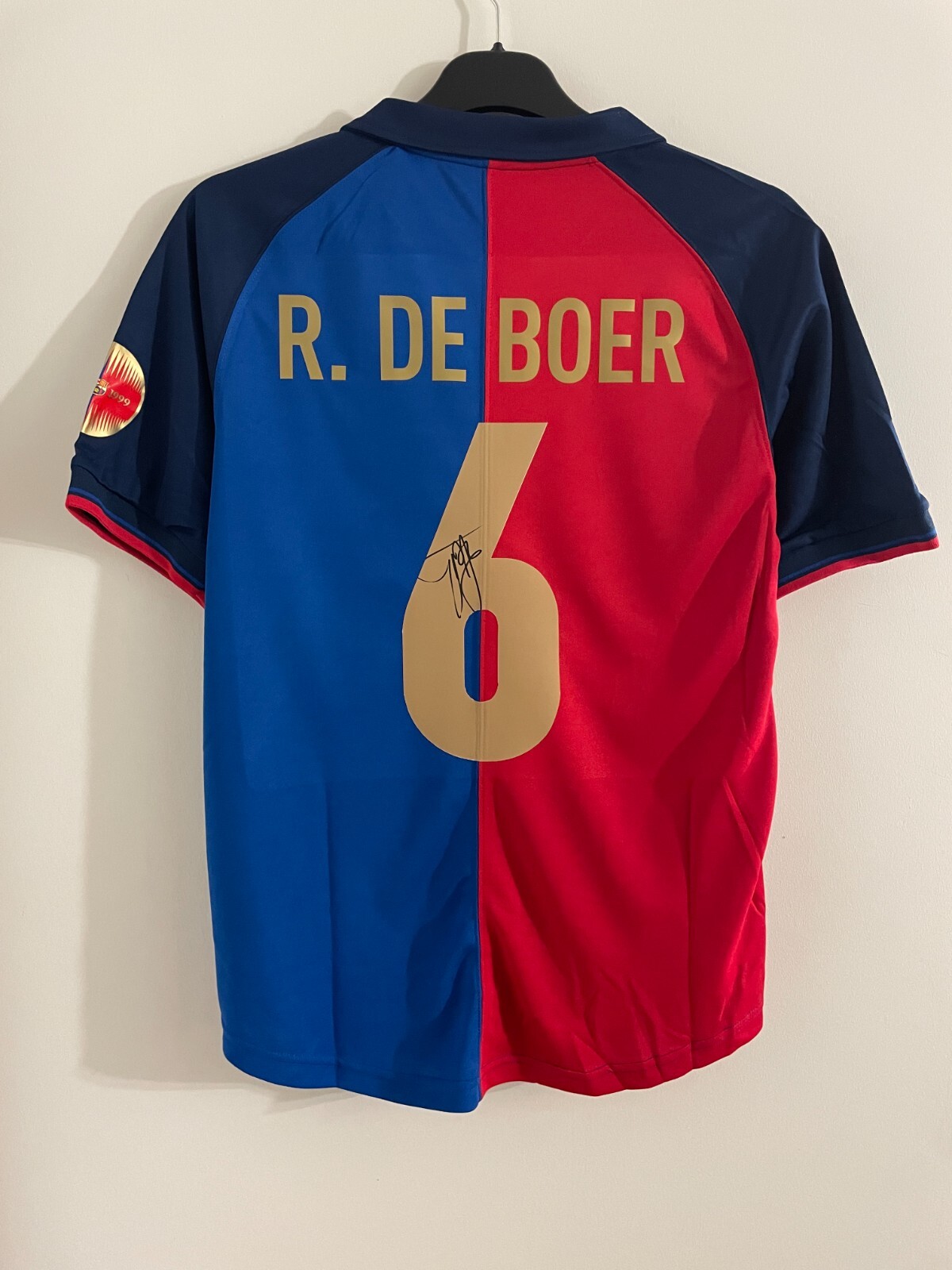 Camiseta Ronald De Boer firmada a mano Barcelona 99 00 local prueba foto 2