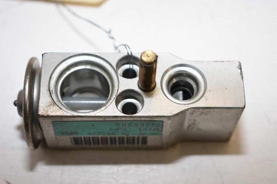 2006-2012 PORSCHE 987 CAYMAN 2.7 666995N A/C EXPANSION VENT/VALVE  