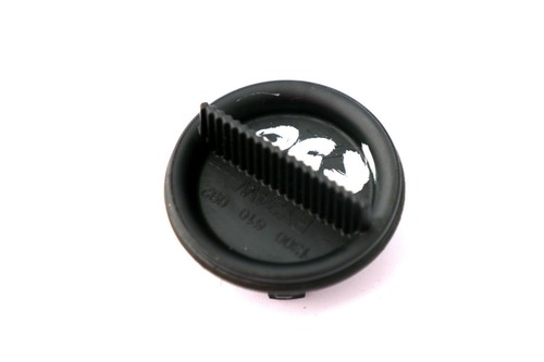 BMW 3 5 Series F10 F11 E70 E90 LCI Bulb Socket Turn Indicator PY24W 1300610092 - 第 6/10 張圖片