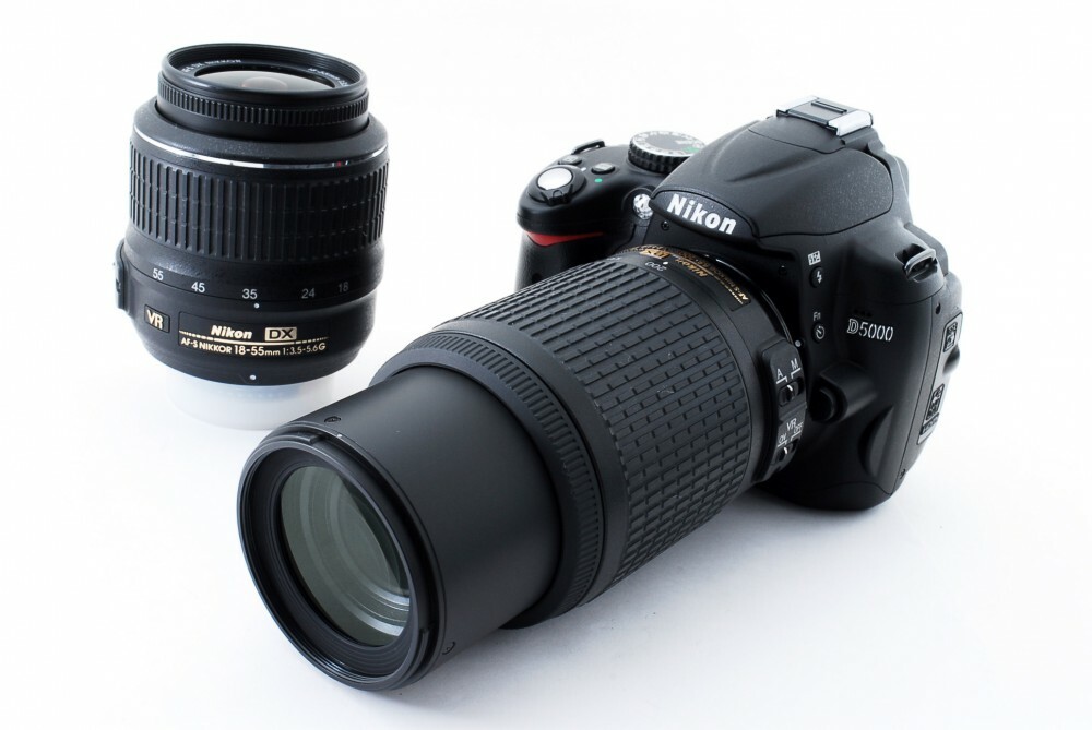 Nikon D5000 12.3MP 18-55/55-200mm Lens Set [Exc+++] w/8GB SD