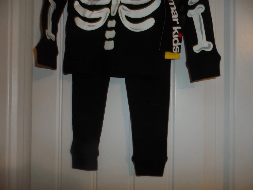 Lindo Komar Niños Talla 24 Meses Negro Esqueleto Pijama Conjunto Pantalones Camisa Nuevo con Etiquetas Foto 3 de 4