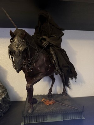 Lord of the Rings Fellowship Ring InArt Deluxe Nazgûl & Horse Queen Studios 2025