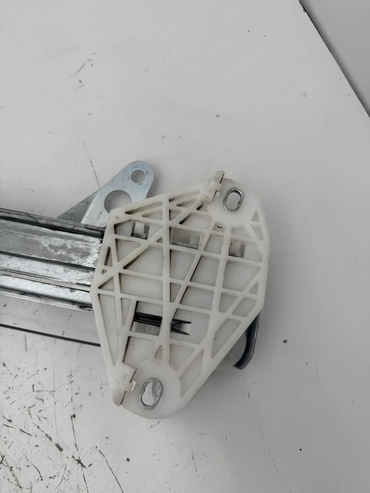 2010-2017 Honda Accord Front Passanger Door Power Window Regulator 72250-T2a-A11 Foto 3 de 4