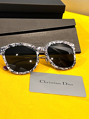Christian Dior BLACKTIE2.0S J Cat Eye Sonnenbrille marmoriert grau UV400